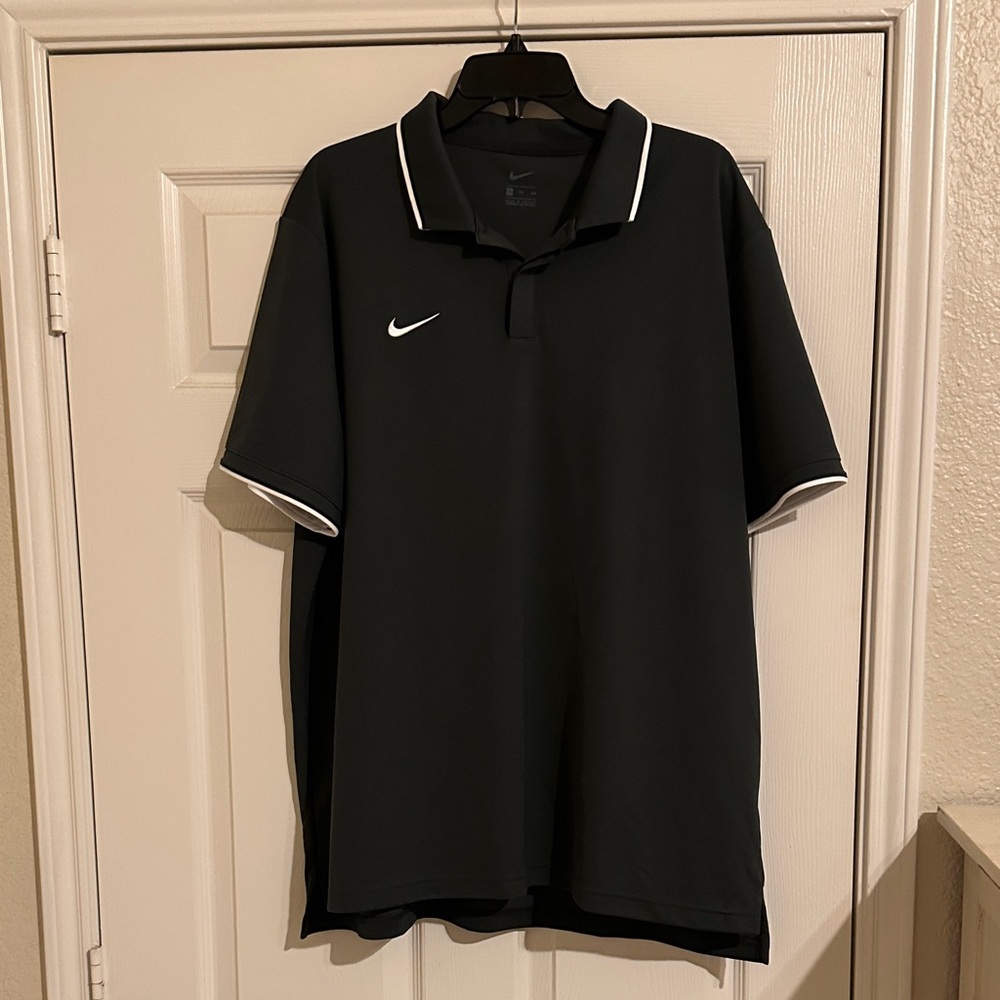 Nike Men's Grey Polo with White Details